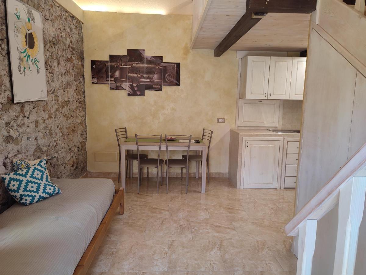 Il Giardino Dei Semplici B&B Caulonia 外观 照片